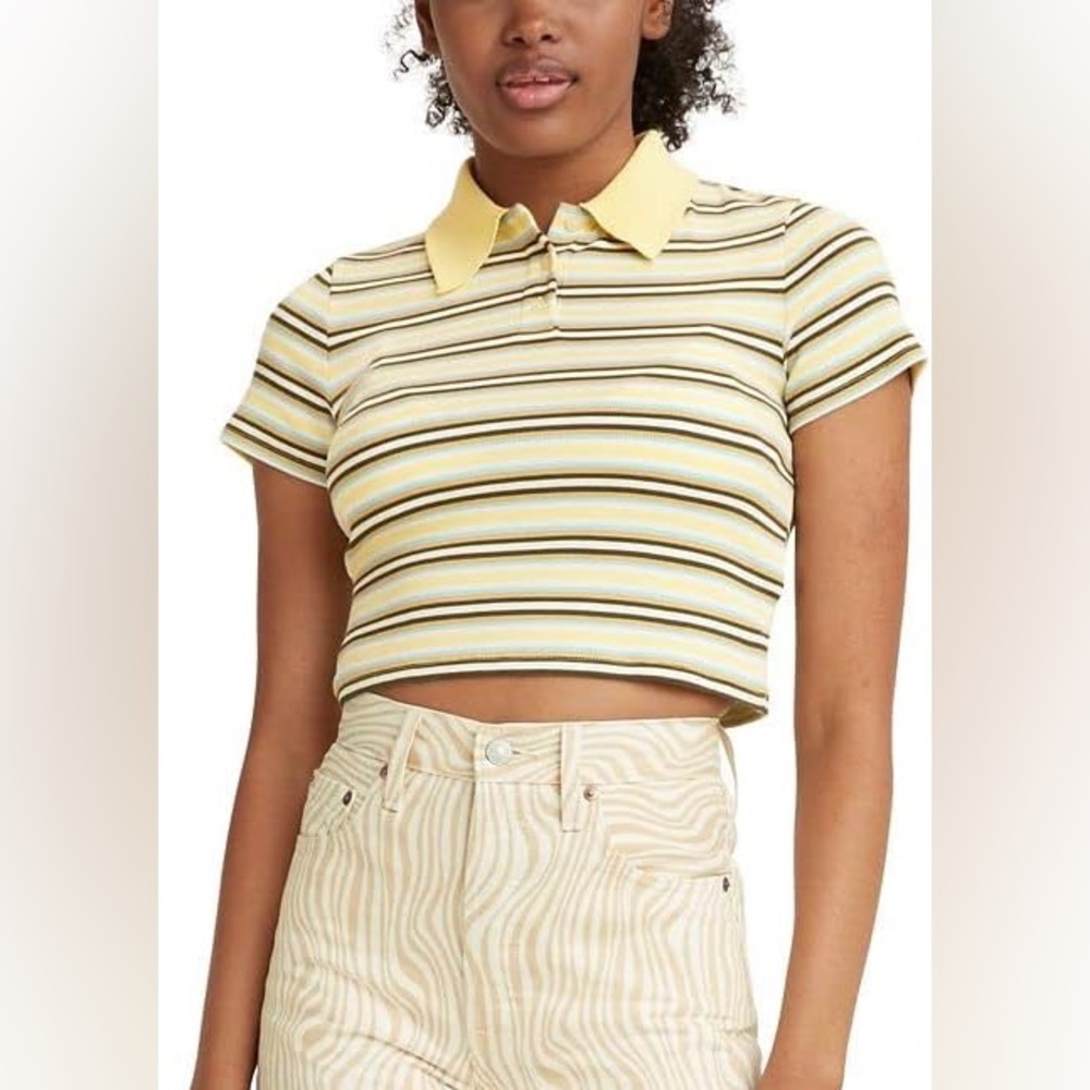 Levi’s collared top *sale* (read description)
